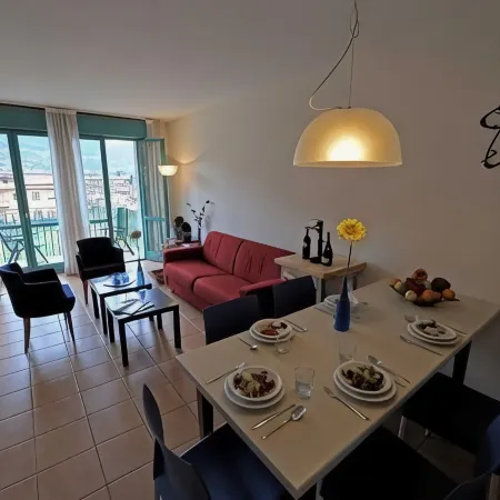 Budget Village Apartments - Porto Letizia