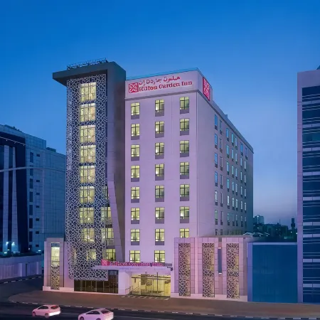 Hilton Garden Inn Dubai Al Muraqabat - Deira Отели рядом с достопримечательностью «Торговый центр Abu Hail Center»