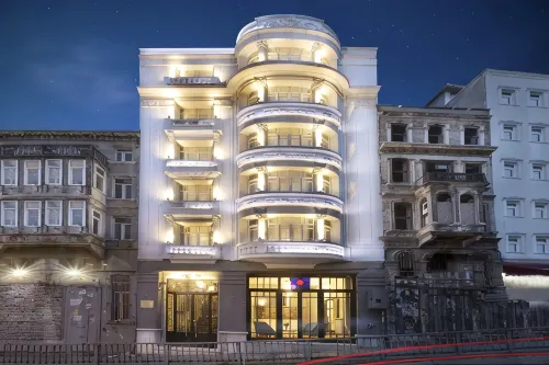 Lina Hotels Taksim Pera - 4 Yıldız