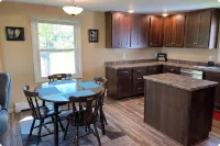 Egg Harbor White House - 4 bedroom - Wi-Fi