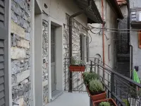 Piazzetta /Stunning Lake View - Welcome Cocktail 몰트라지오 호텔