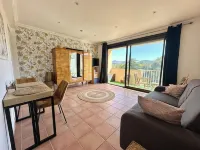 Apartment with Terrace - Near Cassis & Calanques - Free Parking - Apartments