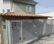 A Cozy Home with Easy Access to the Subway - Bungalows