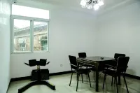 Yimen Liufangge Design Guesthouse (Southem Sichuan Bamboo Sea China Giant Panda Garden) - Gym