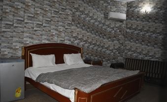 Royal Inn Guest House