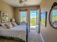 Beverly's Hilltop Retreat フォールブルックのホテル