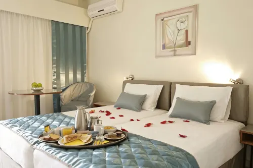 Hotel Galaxias - 3-Star
