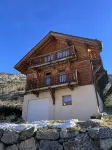 Luxury chalet 160 m2 for 10 people, shuttle bus at 50m, 3mn from the lifts