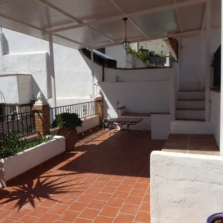 Stylish townhouse with superb views, elegant courtyard, pool and large terraces