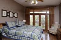 Downtown Boyne City on Boyne River - 4 BR/4 Full BA - 3,800 sq ft. - Sleeps 13