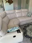 Upstairs 3 Br, 2 Bath Home, 150 Yds from Beach with Beautiful Clear Water. - Homestays