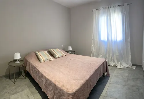 Modern Villa with Private Pool 10 Minutes from the Sea