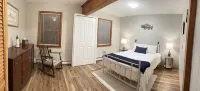Spacious Home Off Lake St Clair On Harsens Island - Homestays