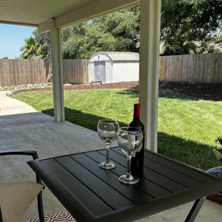 Magnolia Peaceful Vibes + Cozy Near Hospital Lemoore Base and centrally located