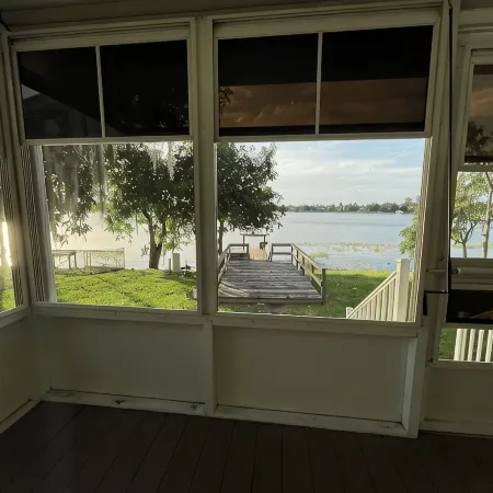 Come and enjoy a family stay in a beatiful Lake House.