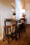 Boutique Beeville Cottage - Family