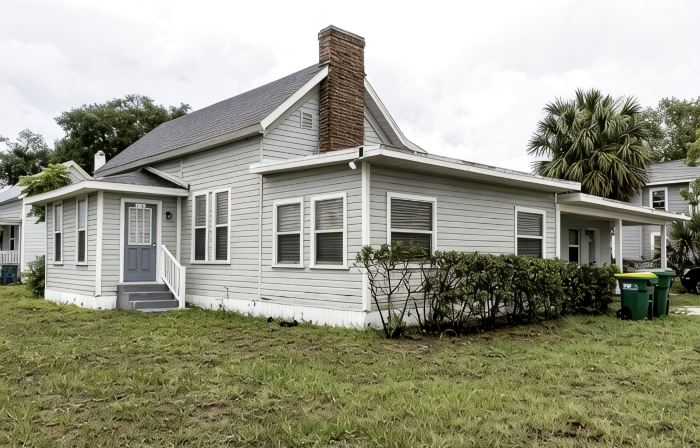 Cozy Downtown Eustis Home minutes from Mt Dorah!