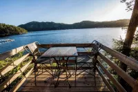 Beautiful, quiet place to stay with lovely beach access and stunning views. - Apartments