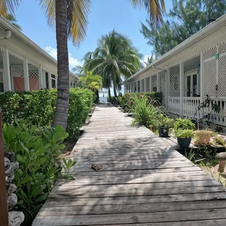 Only steps to the beach