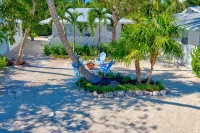 Bungalow #5 - 2 Bed/1 Bath & Pool in Islamorada