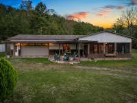 Private White River Estate on 214 acres. ATV/hiking trails. Pets stay free