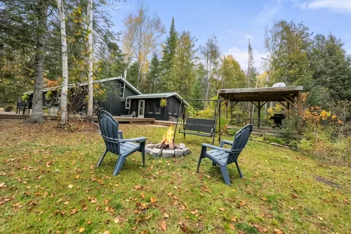 Peaceful Riverfront Cabin on 43 Private Acres