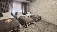 Golden Rose Hotel