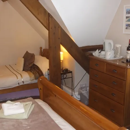 Chiverton House Guest Accommodation