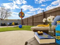 Big House w Custom Murals/2 Kings/Fun Backyard w Games/Grill/Dogs OK/Boat Parkin - ห้องครัว