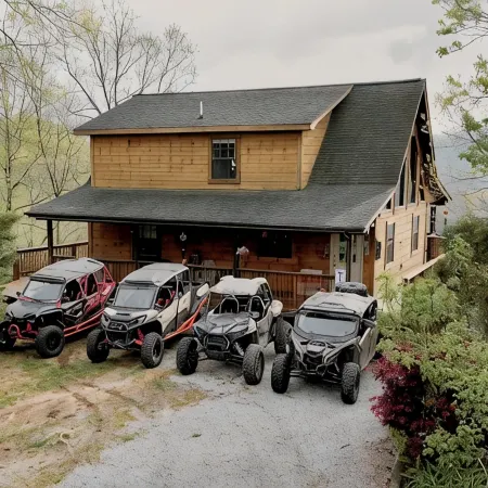Lazy Bear Cottage-No Cleaning Fees & direct access to Brimstone