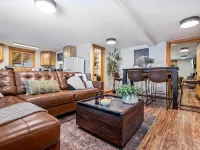 Buck's Den - Snowmobile Trails, Trailer Parking, Near hiking, golfing, Sugarloaf Hotels in Eustis