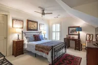 Classic Central Memphis Home with Pool - 私人泳池