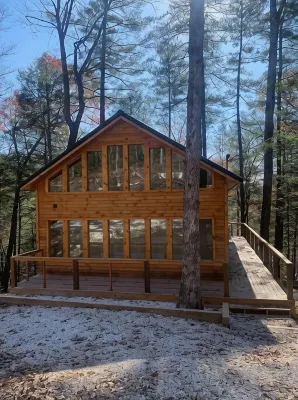 Whispering Woods_  Hot Tub _Waterfall _ Arcade _3 story Cabin