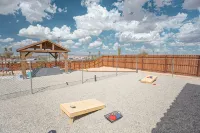 Joshua Tree National Park-Gorgeous Home-HotTub+Game Rm+Views+EV Charger! - Homestays
