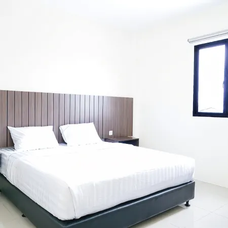 Bobo Inn