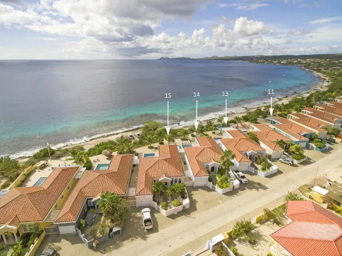 Luxury oceanfront villa, full AC private pool, direct ocean access, great diving - Biệt thự