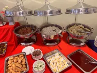 Thara Hotel & Resort - 조식 운영