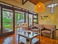 Villa 4-Br Klub Bunga No. 8 Batu Malang