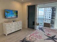 GORGEOUS PENTHOUSE-Best bayfront and gulf water views around! Ocean/Pool access! - Boutique