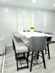 3-bedroom house in perfect Springfield with WiFi, AC