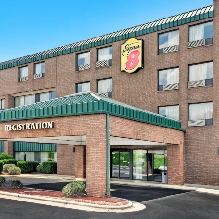 Super 8 by Wyndham Raleigh North East