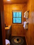 Rustic Cabin Steps From The Water On Star Lake