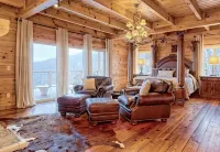 Charming 4-bedroom chateau with WiFi, fitness room in lovely Dillard. - 4-Star