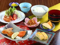 YADOYA FUKUEI Các khách sạn gần Ga Horikawa