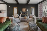 Sophisticated  Escape with Scenic Rooftop – Minutes to Downtown Hotspots - Condos