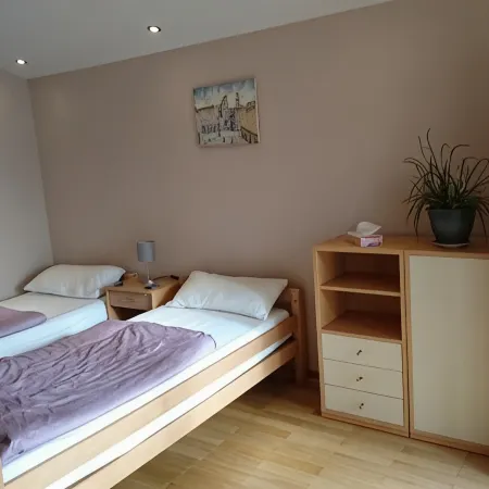 Quiet apartment with parking and stay in the countryside