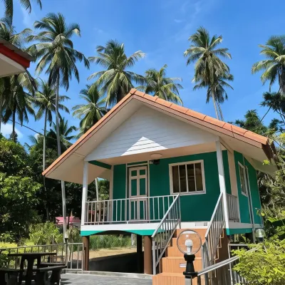 Patcharin Home Stay Hotels near Loh Pared Bay Beach