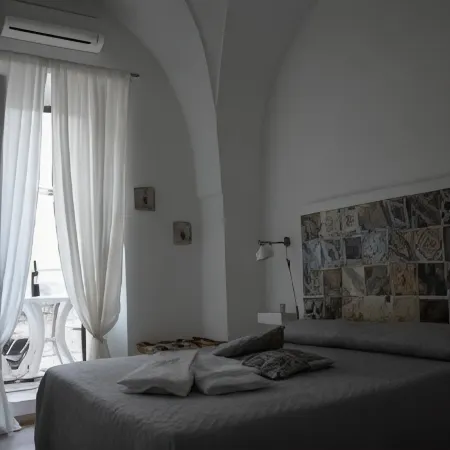 21mq Suite Home