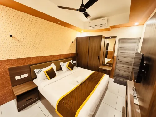 Kovilakam Achutham - 3-Star