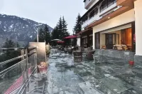 Hotel Snowcrests Manor - pet friendly